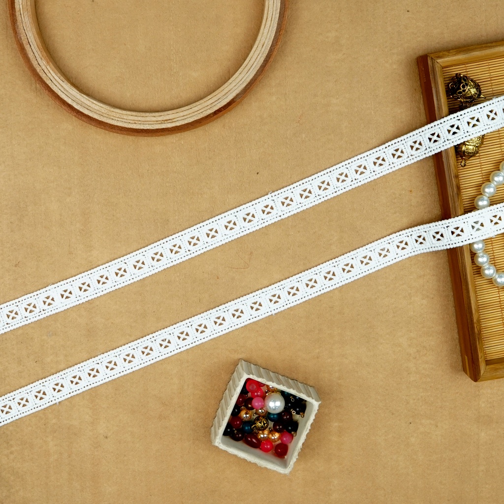 Double Side Border Shuttle Lace