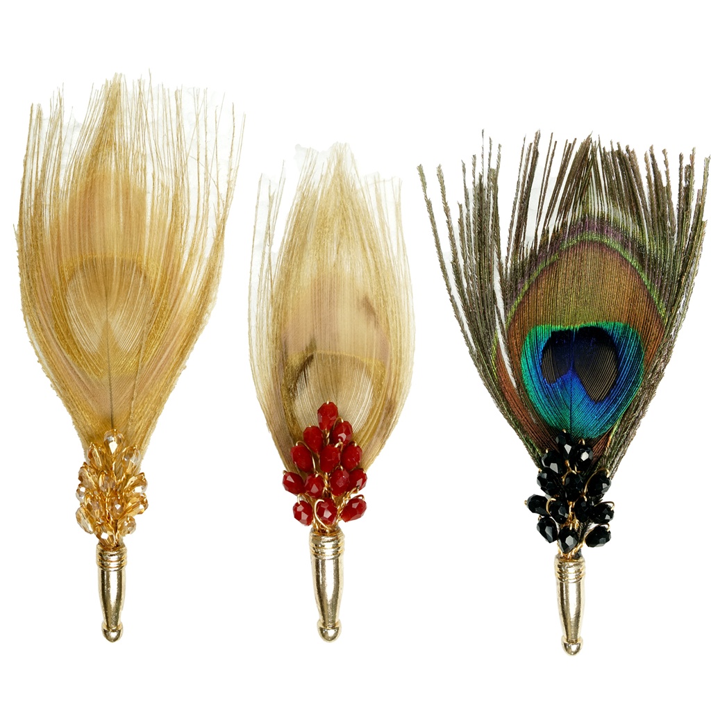 Fancy Lapel Pin In Peacock Feather