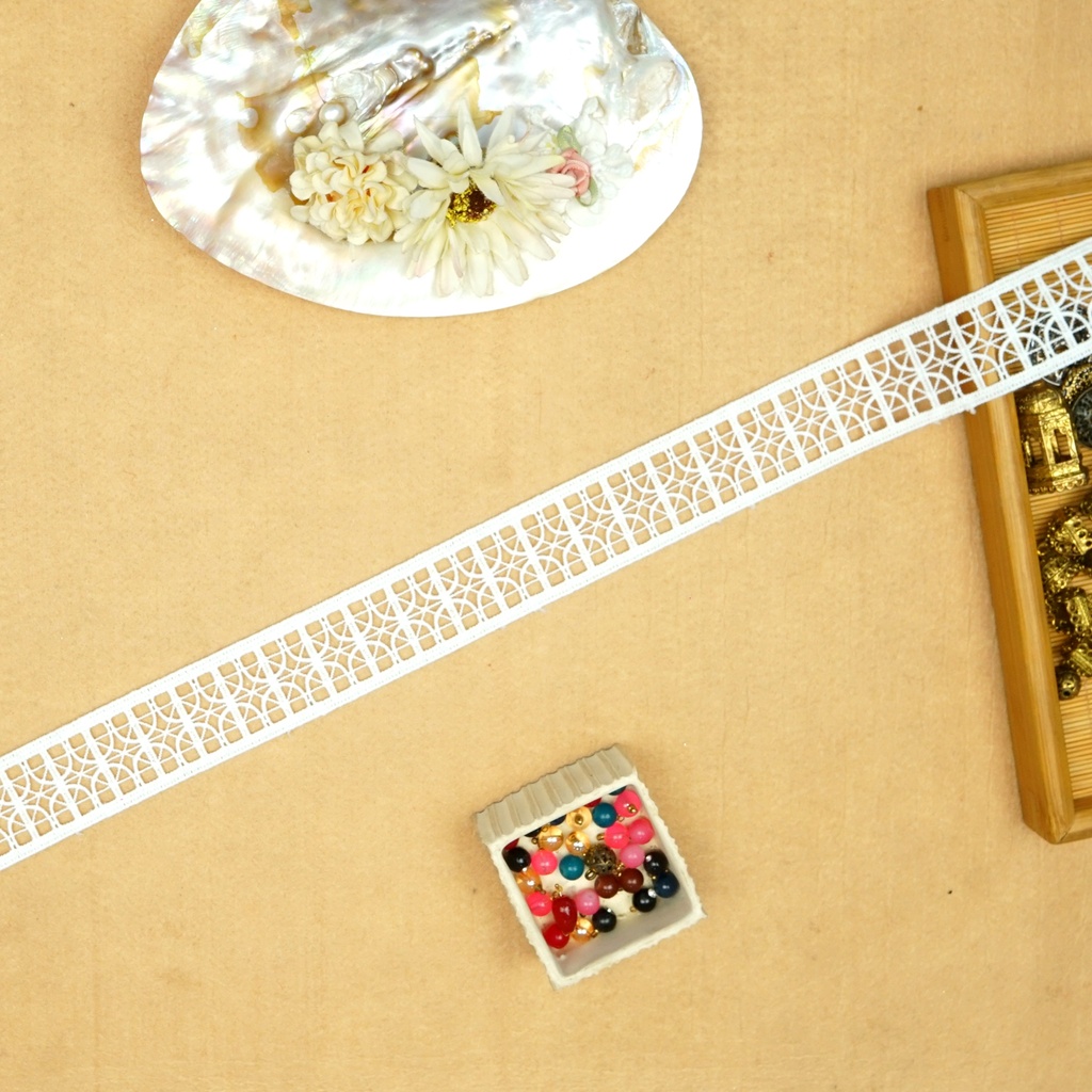 Double Side Border Shuttle Lace
