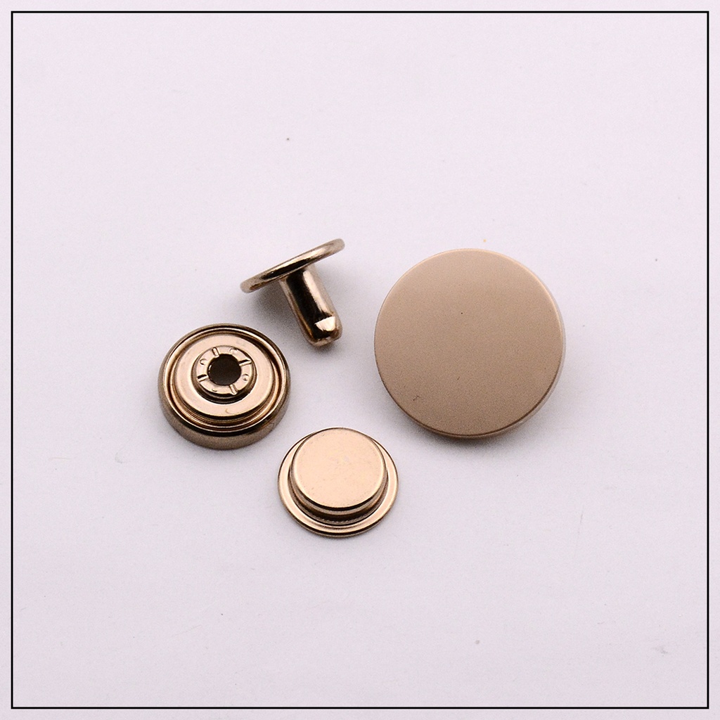 Classic Flat Shape 4 Part Press Button