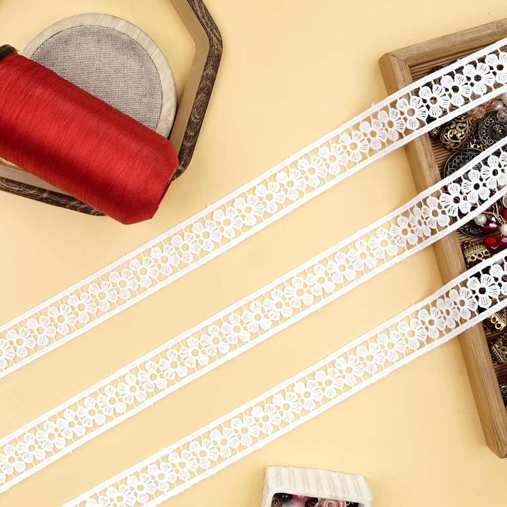 Double Side Border Shuttle Lace