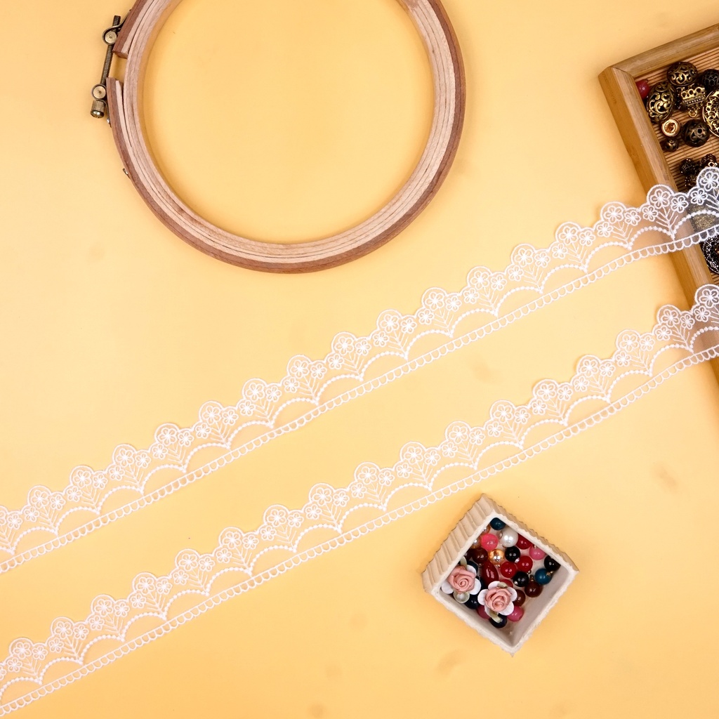 One Side Border Net Lace