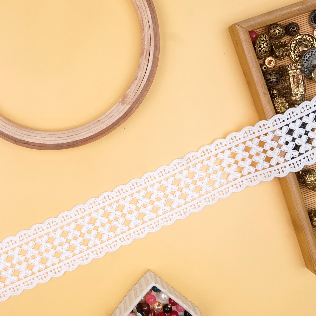 Double Side Border Shuttle Lace