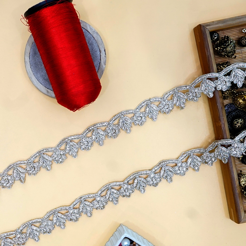 Fancy Metallic Yarn Gota Lace