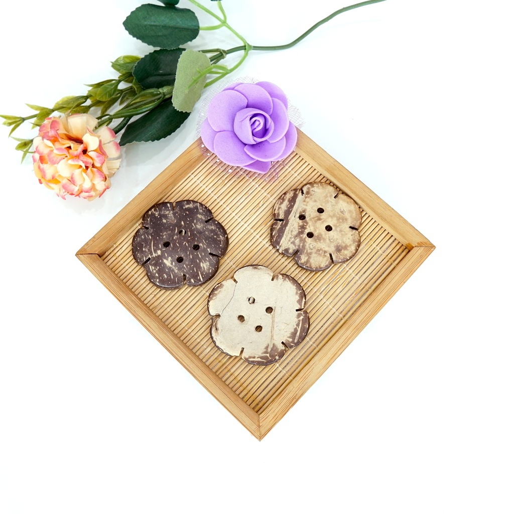 Sunflower Shape Cutwork Coco Button