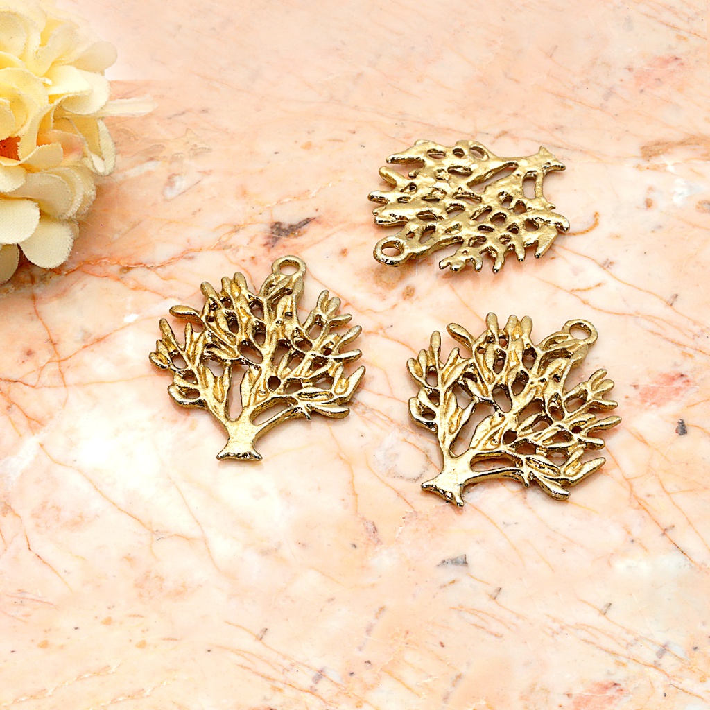 Metal Tree Pendant