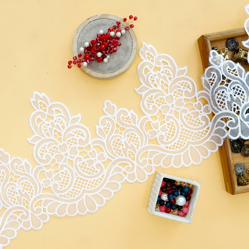 One Side Border Organza Lace