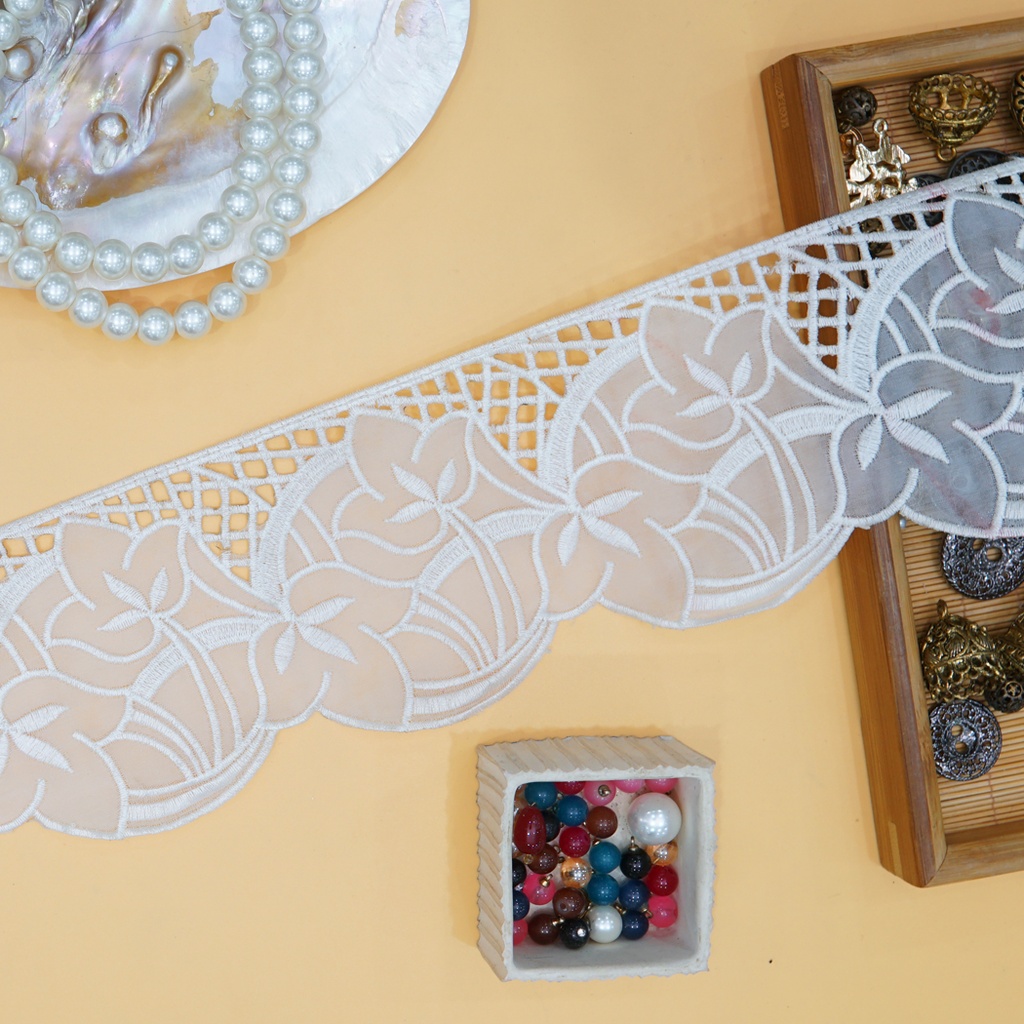 One Side Border Organza Lace