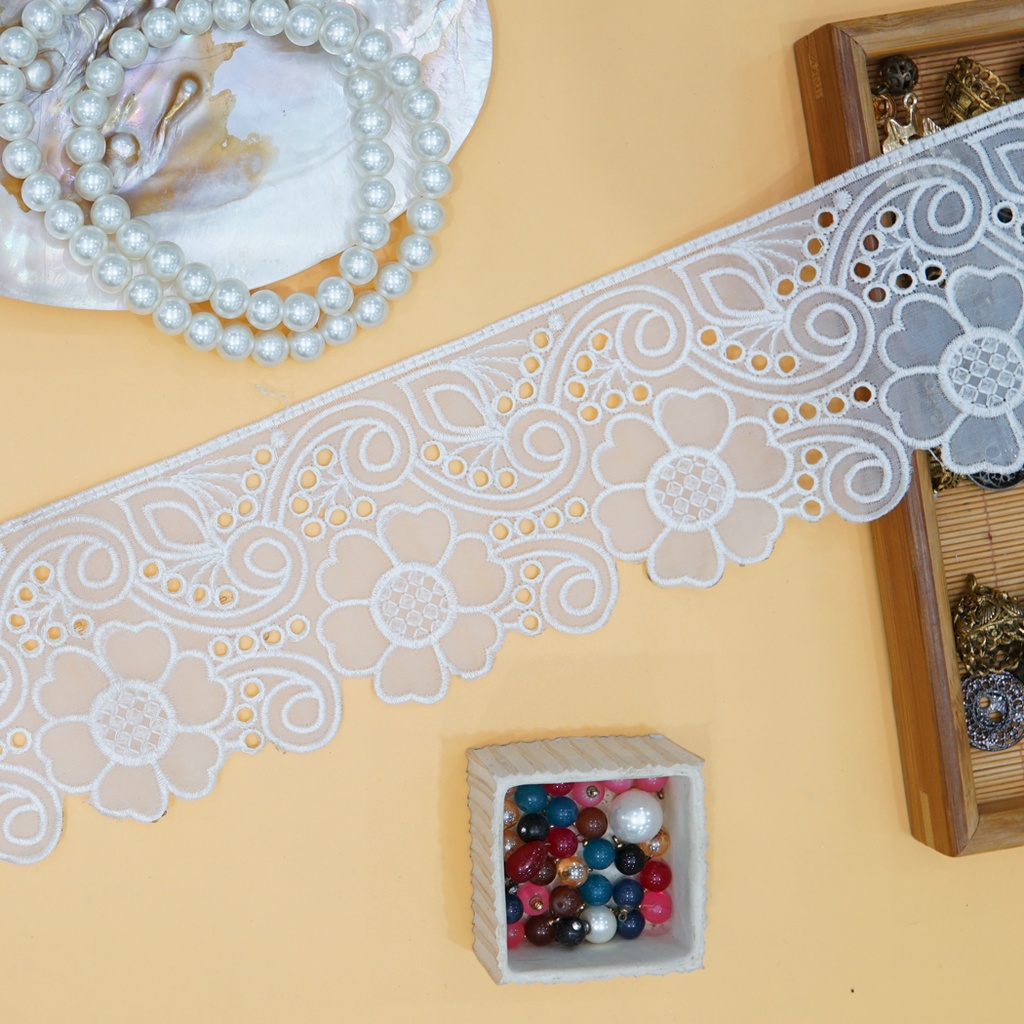 One Side Border Organza Lace
