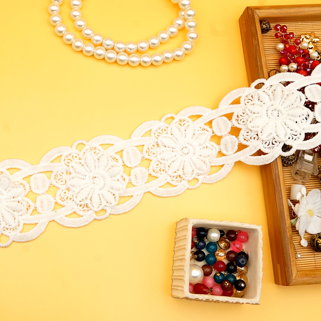 Double Side Border Shuttle Lace