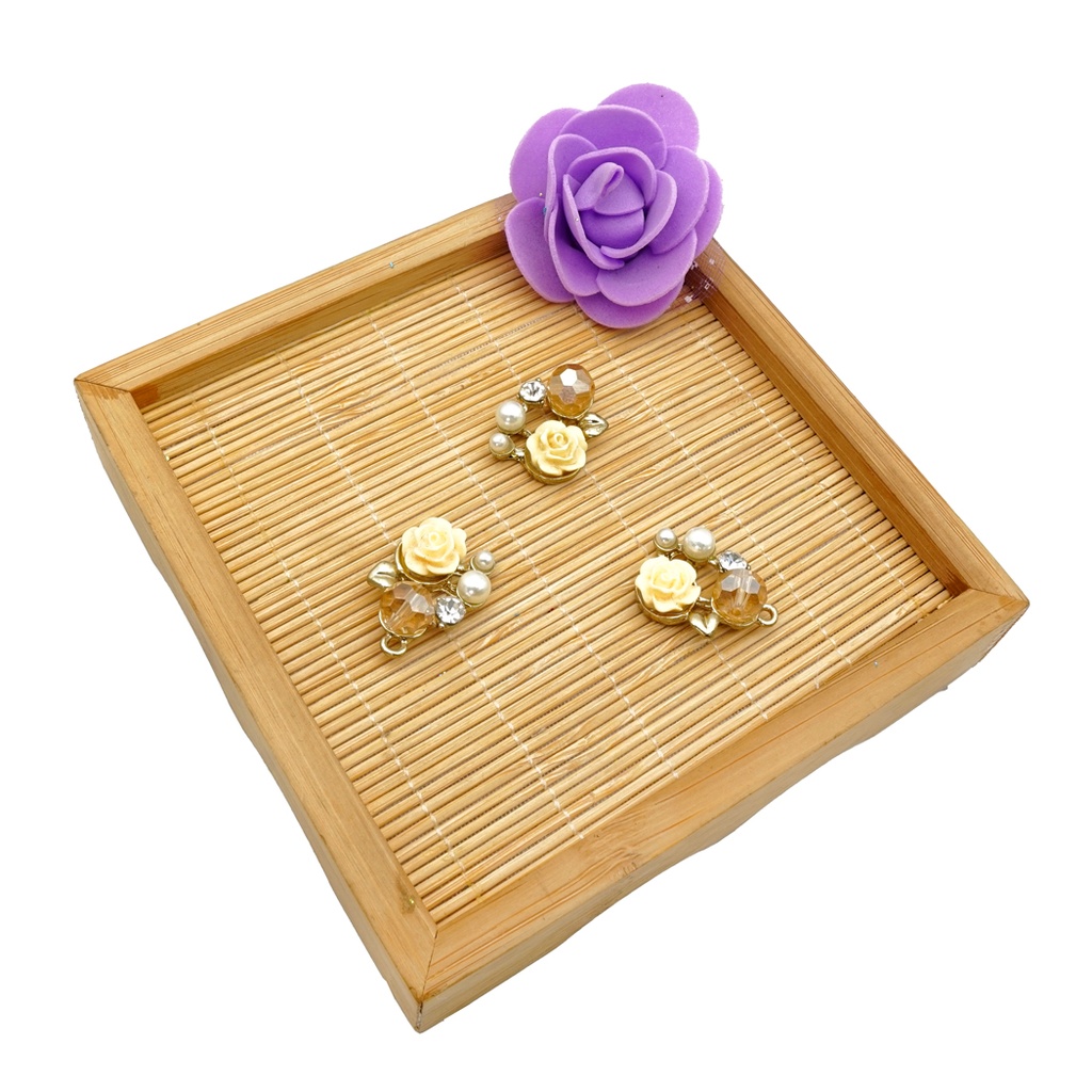 Alloy Floral Pearl Rhinestone Pendant