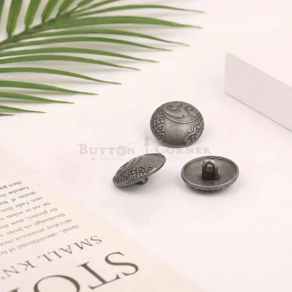 Clouding Pattern Round Shank Button