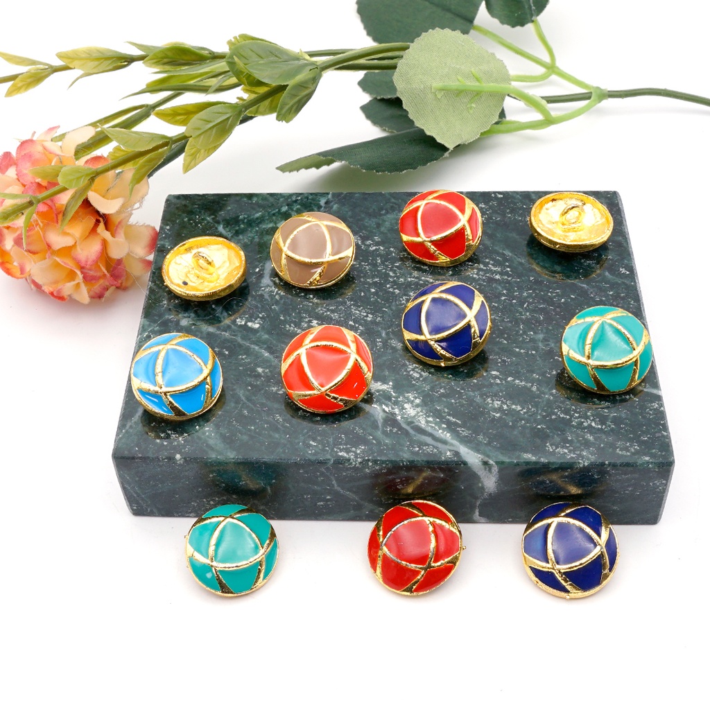 Enamel Coated Gold Meenakari Button