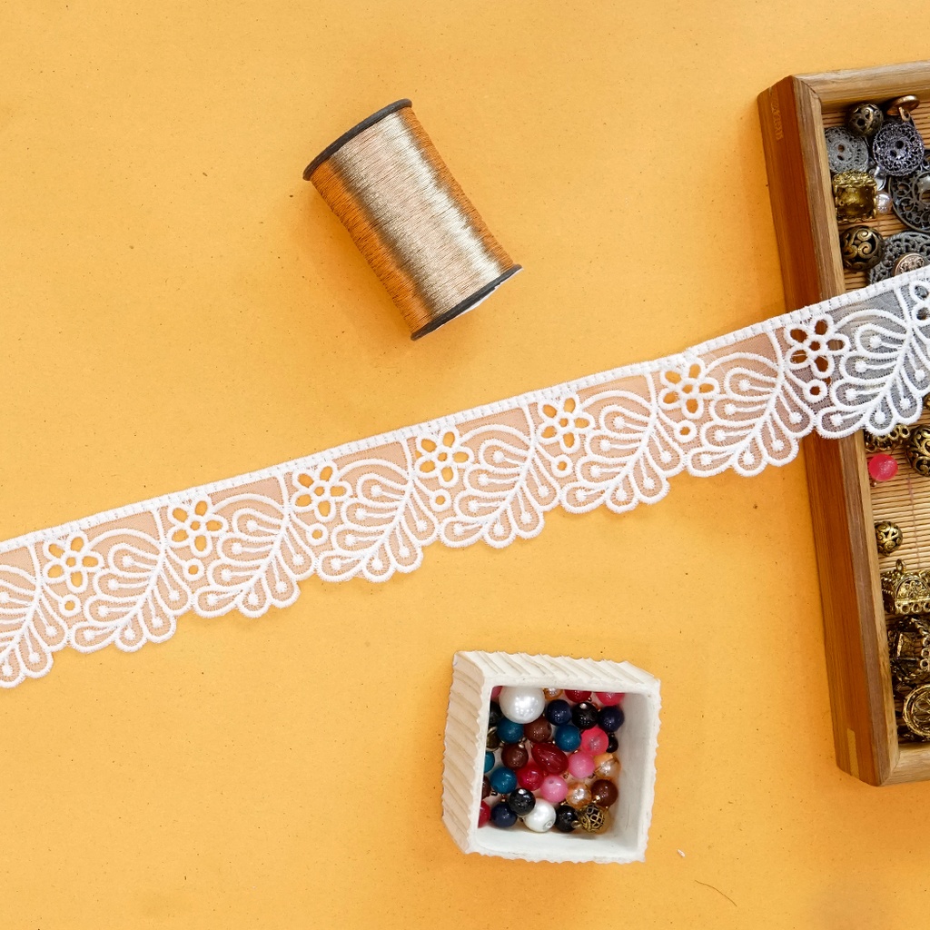 One Side Border Organza Lace