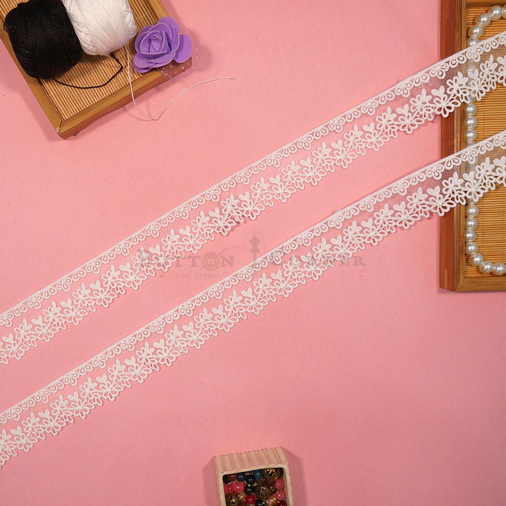 Shuttle Net Lace In Color