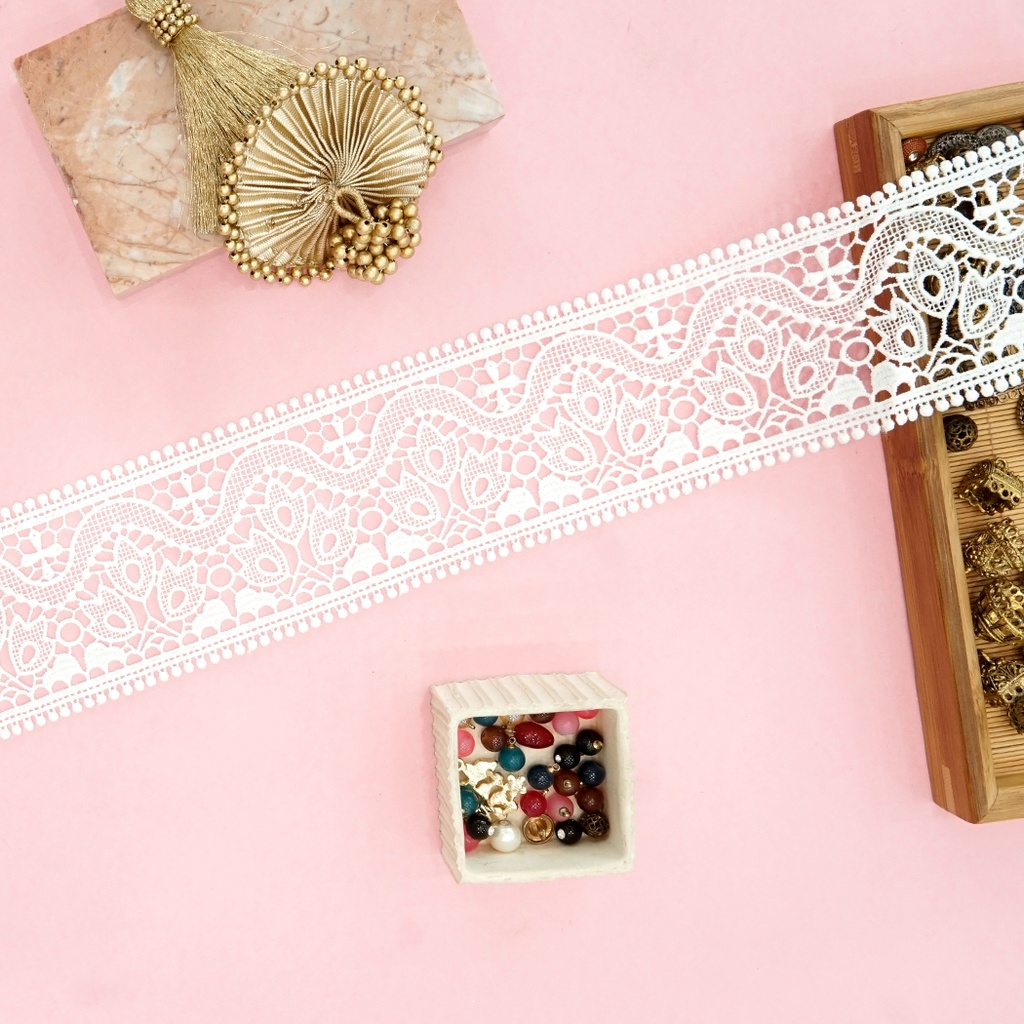 Double Side Border Shuttle Lace