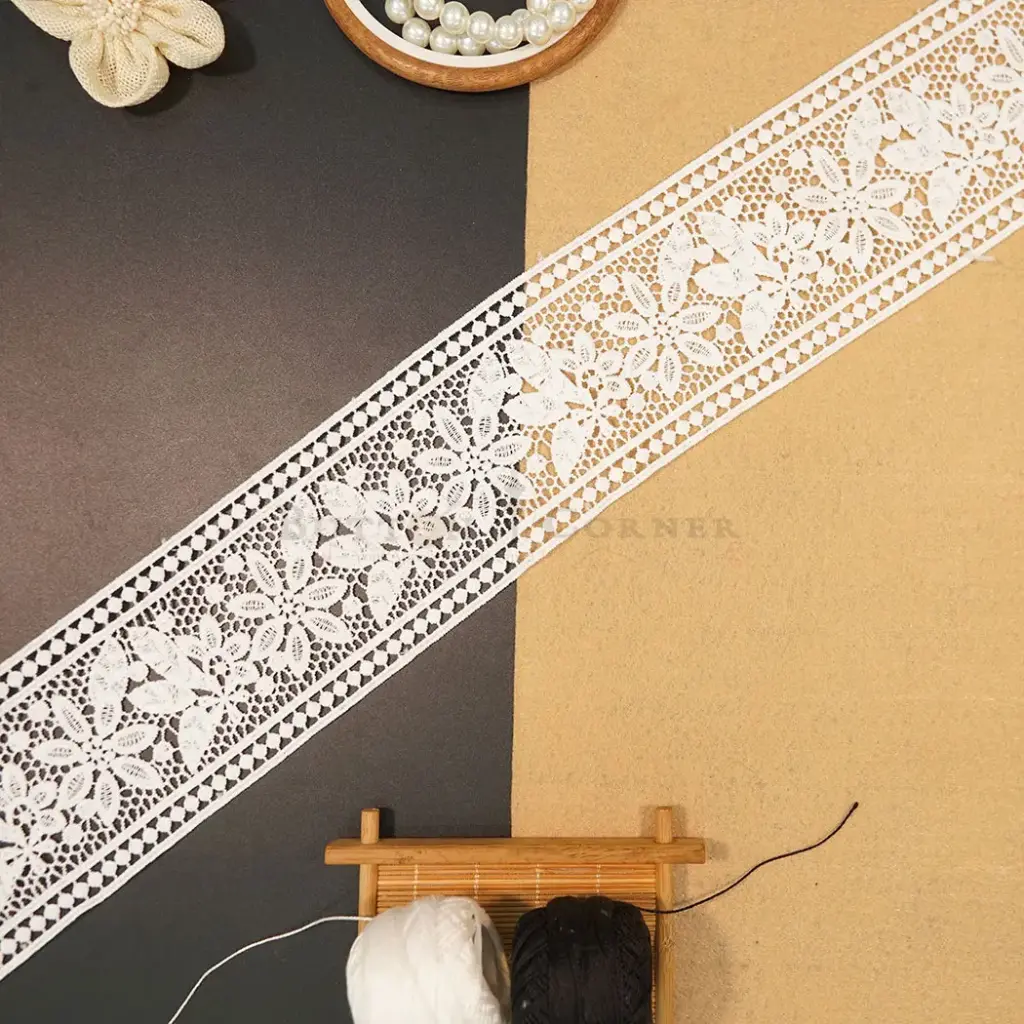 Double Side Border Shuttle Lace