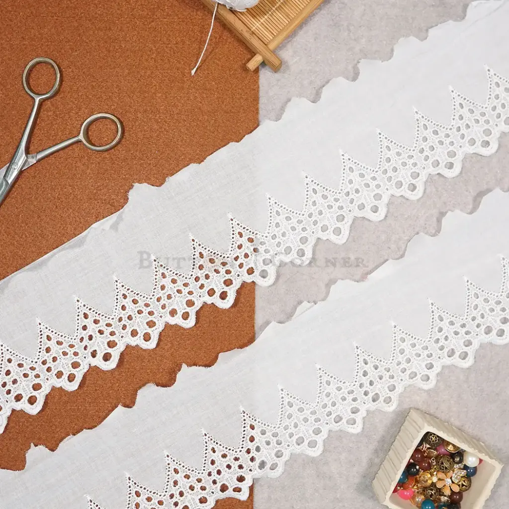 One Side Border Cotton Lace