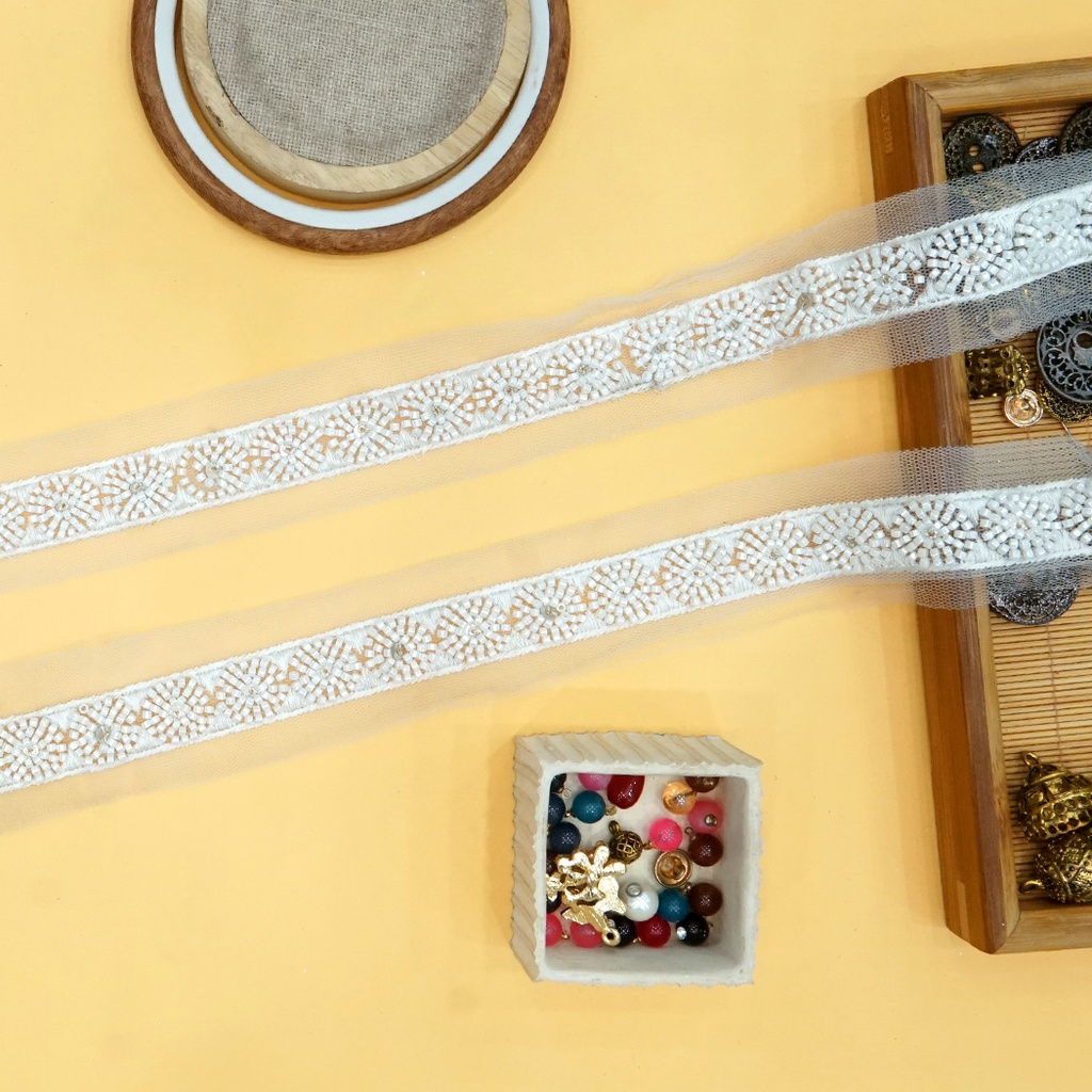 Fancy Metallic Yarn Glass Beads Lace