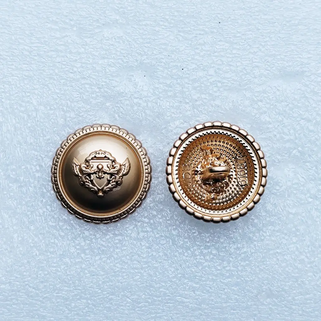 Crest Design Scallop Edges Metal Suiting Button