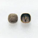 Concave Convex Square Suiting Button