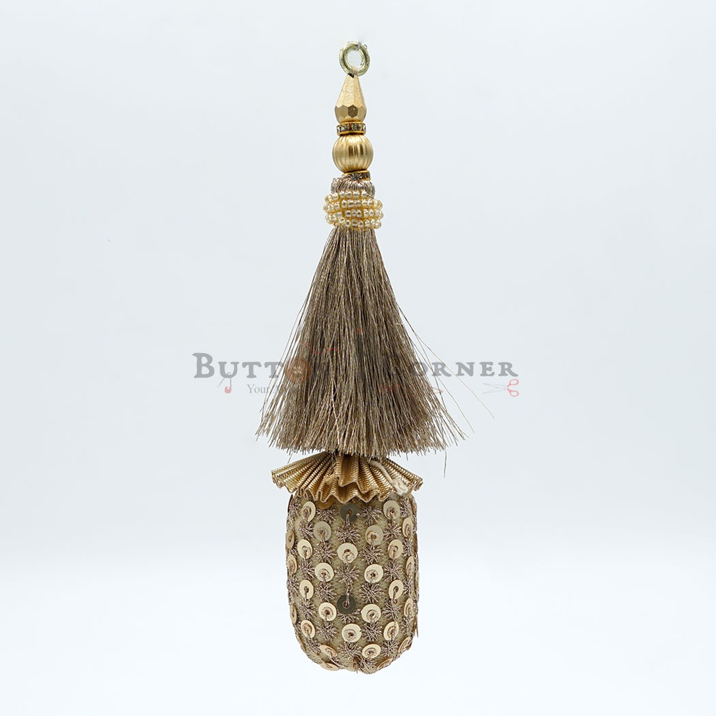 Dolki Style Metallic Yarn, Sequence Tassel