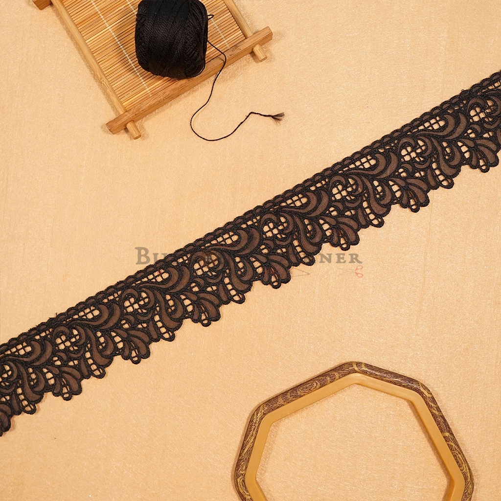 One Side Border Organza Lace