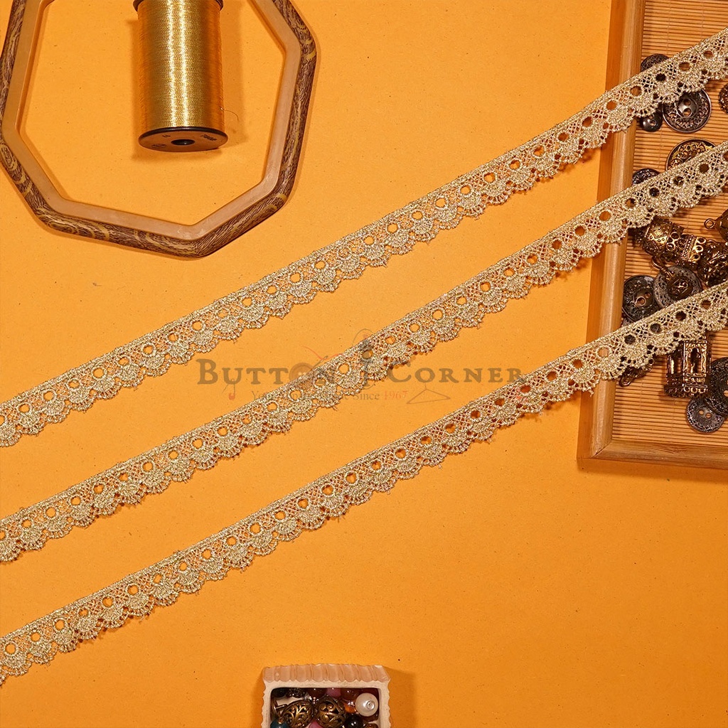 Zari Shuttle Lace