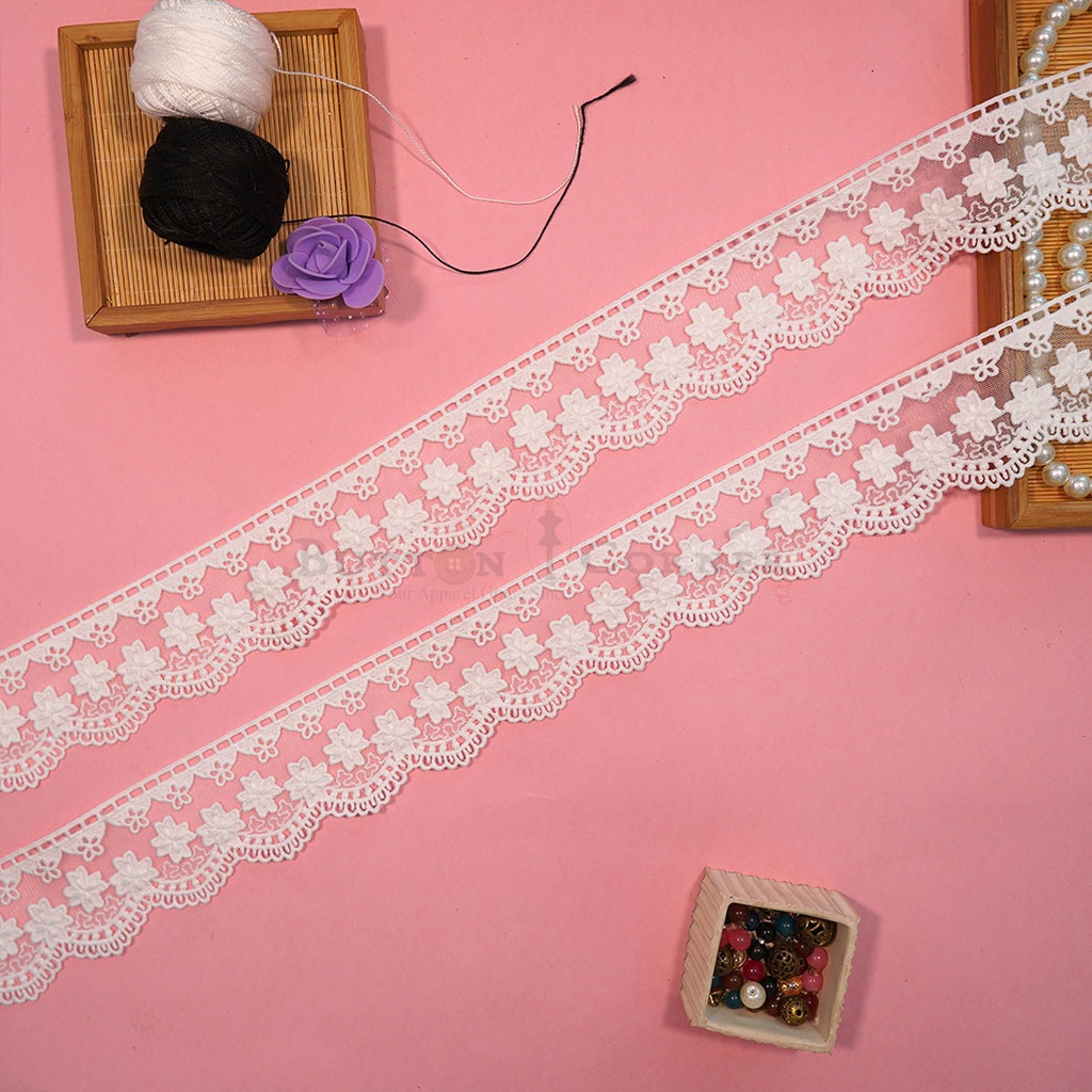 One Side Border Net Lace