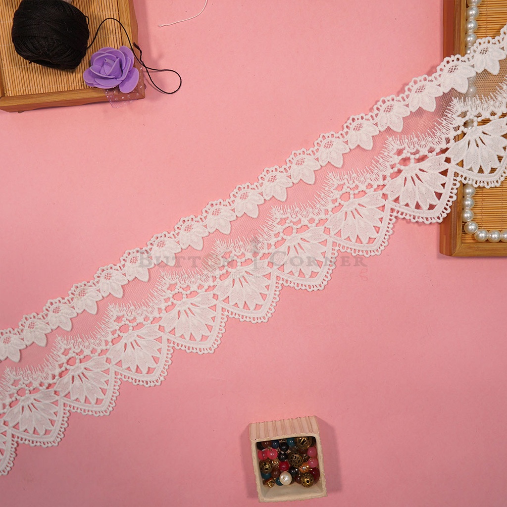 One Side Border Net Lace