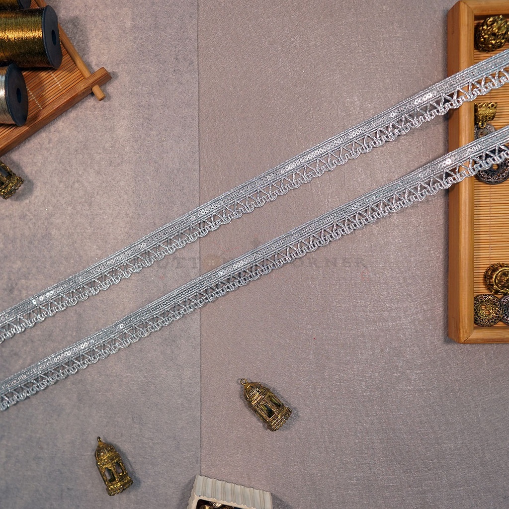 Fancy Metallic Yarn Sequence Lace