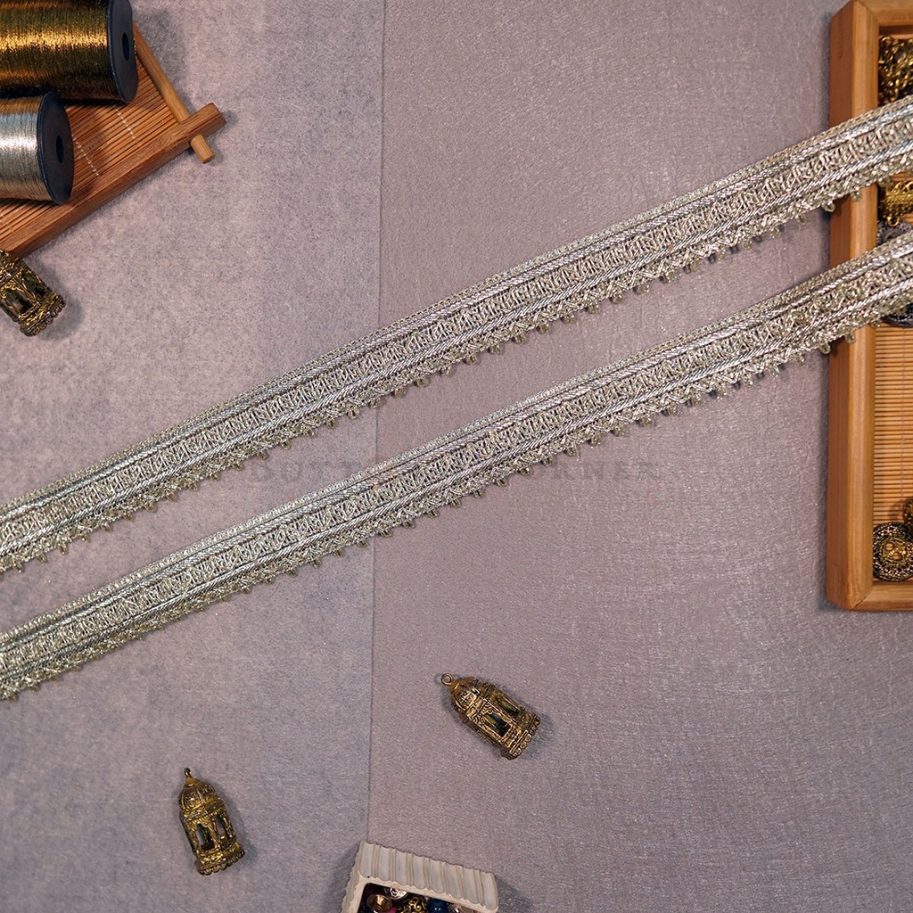 Fancy Metallic Yarn Gota Lace