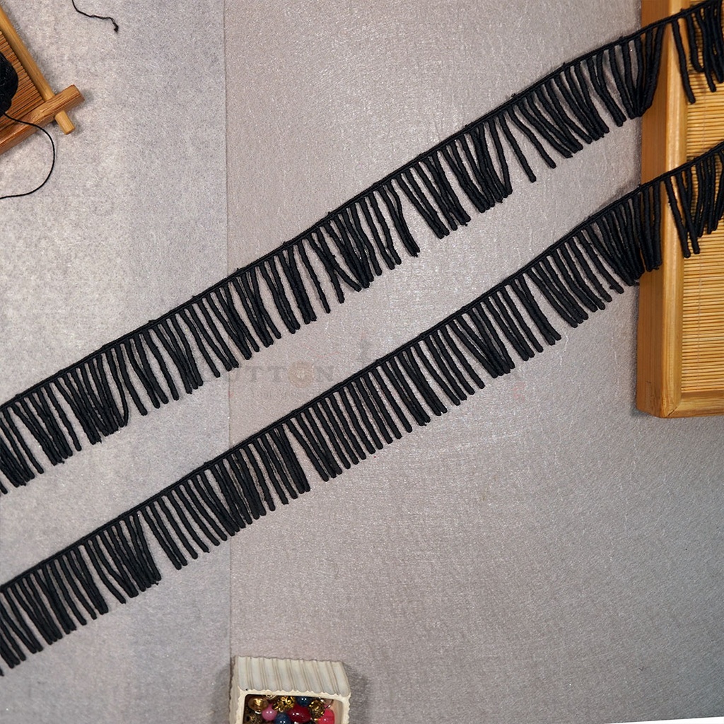 One Side Border Hanging Lace
