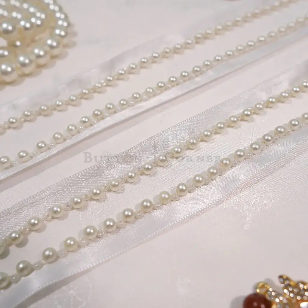 Fancy Pearl & Beads Hanging Lace