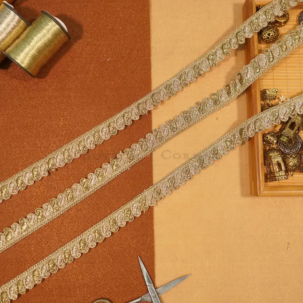 Fancy Metallic Yarn Net Lace