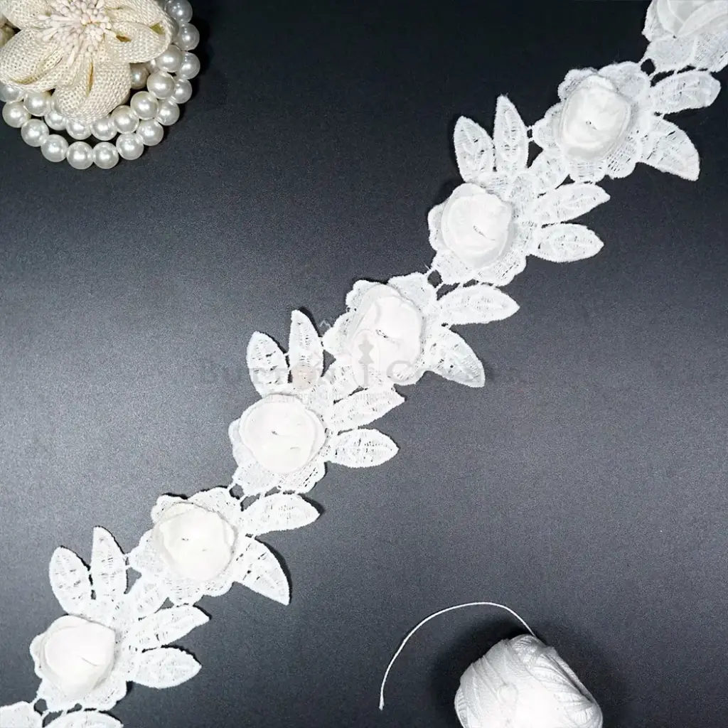 Flower Design Shuttle Lace