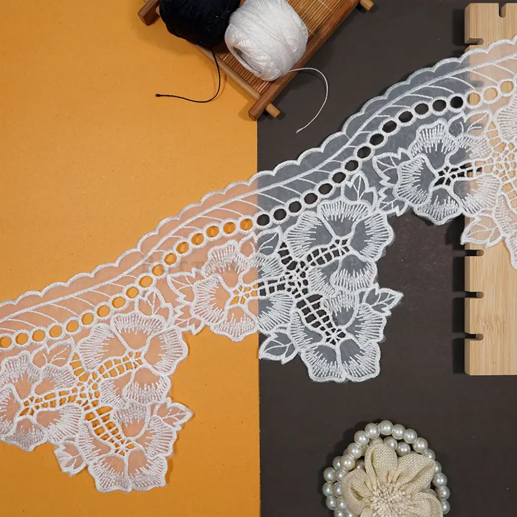 One Side Border Organza Lace