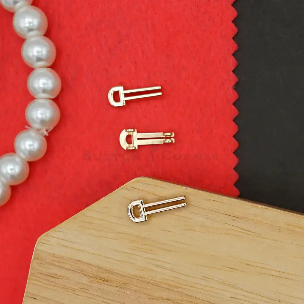 Trendy Design Metal Pendant
