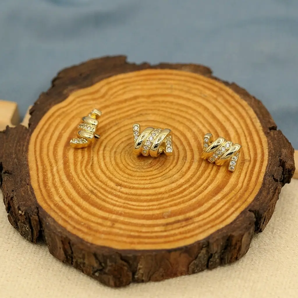Gold Twisted Design Rhinestone Metal Button