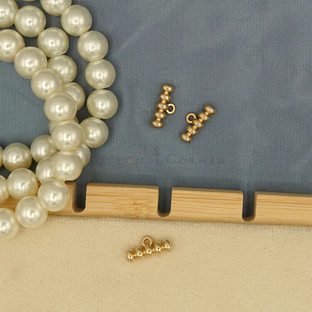 Connector Beaded With Loop Pendant