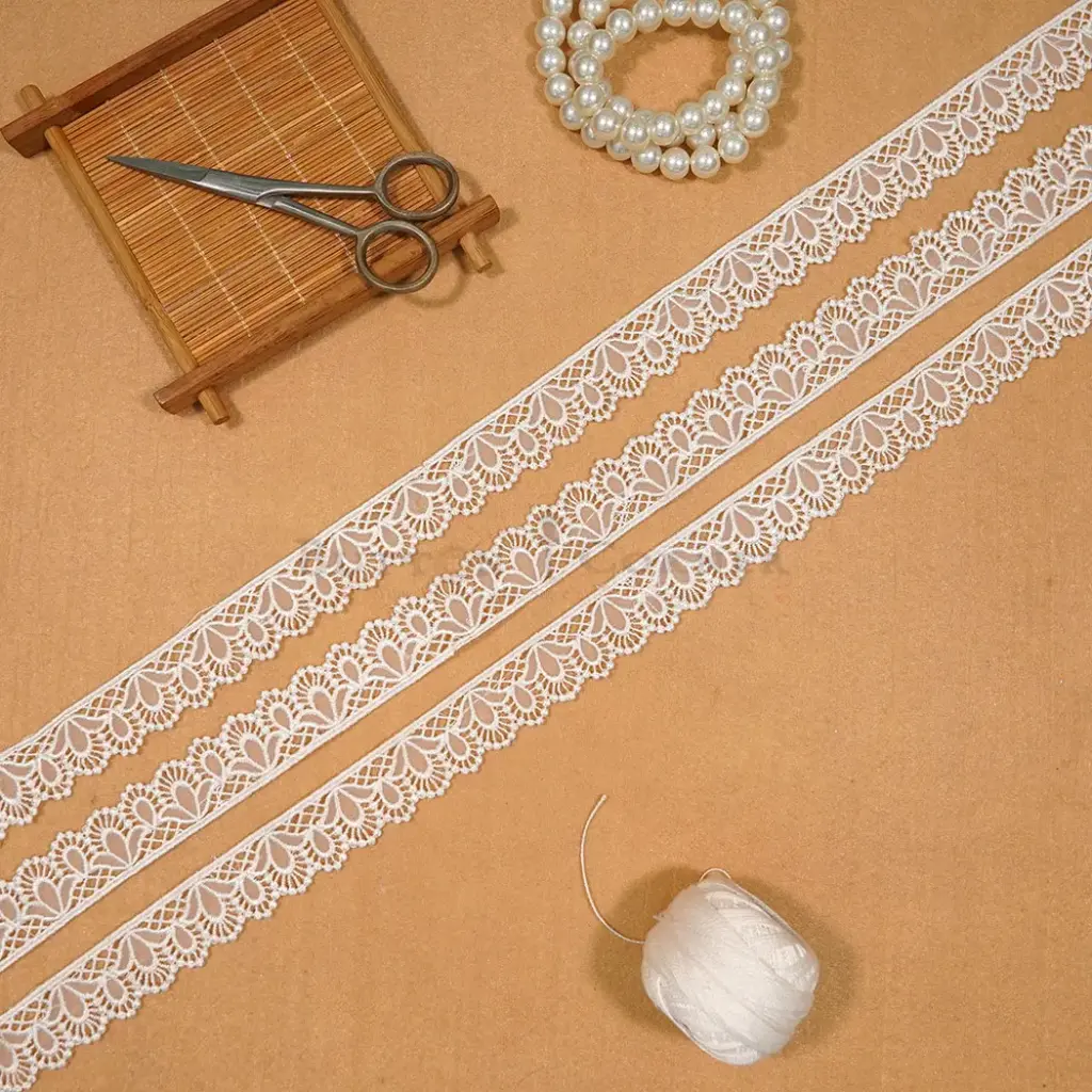 One Side Border Organza Lace