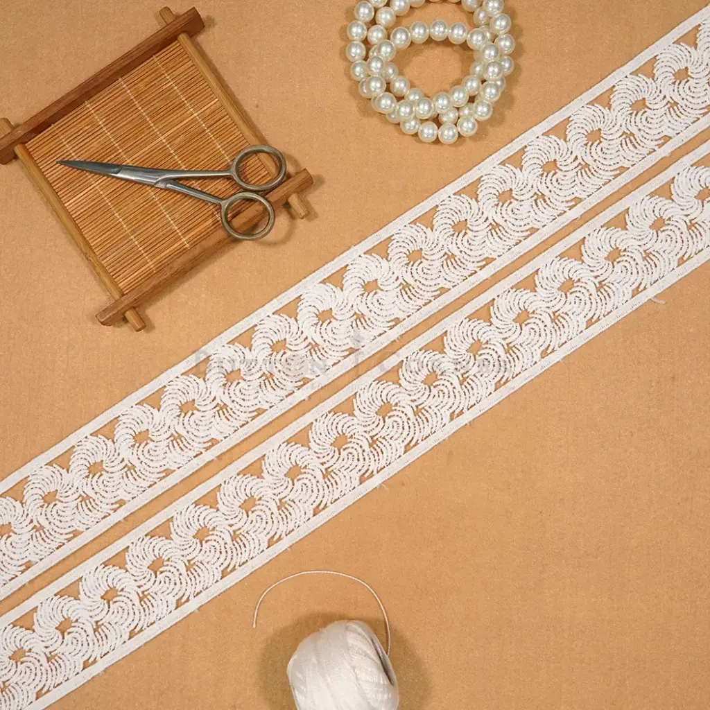 Double Side Border Shuttle Lace