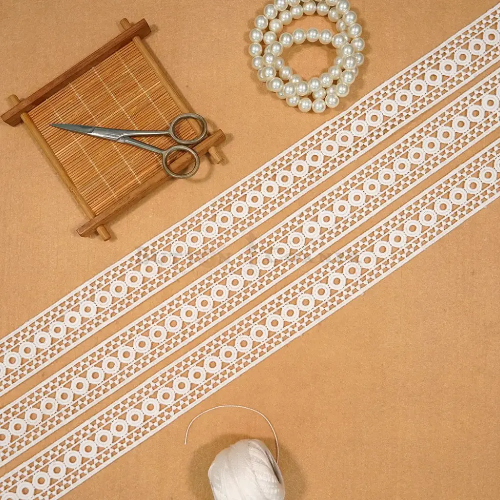 Double Side Border Shuttle Lace