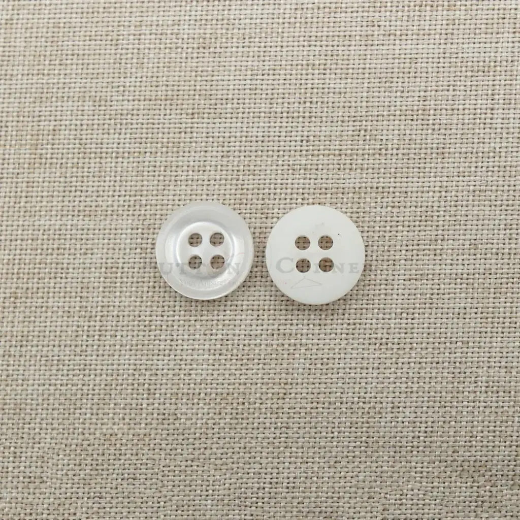 Classic Design 4 Hole Resin Shirt Button