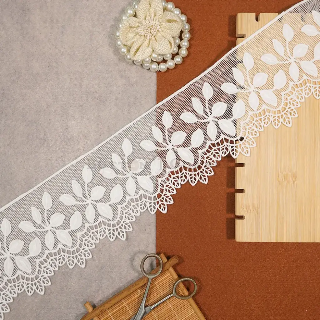 One Side Border Shuttle Lace