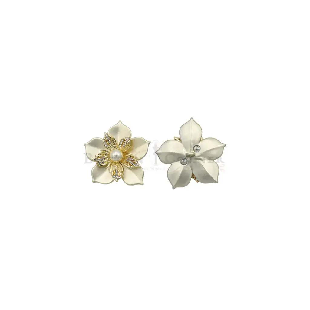 Double Blooms Flower Pearl Rhinestone Button