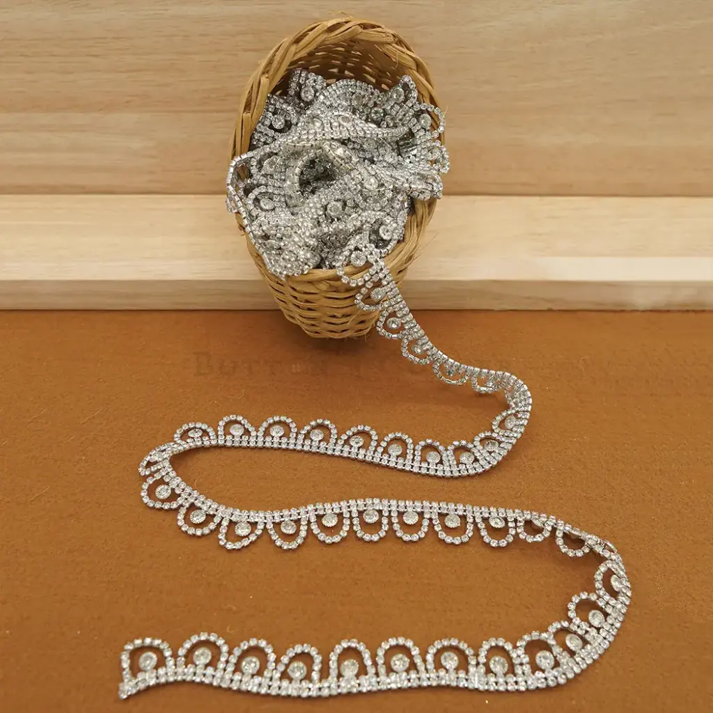 Crystals, Rhinestones, Scallop Design Chain