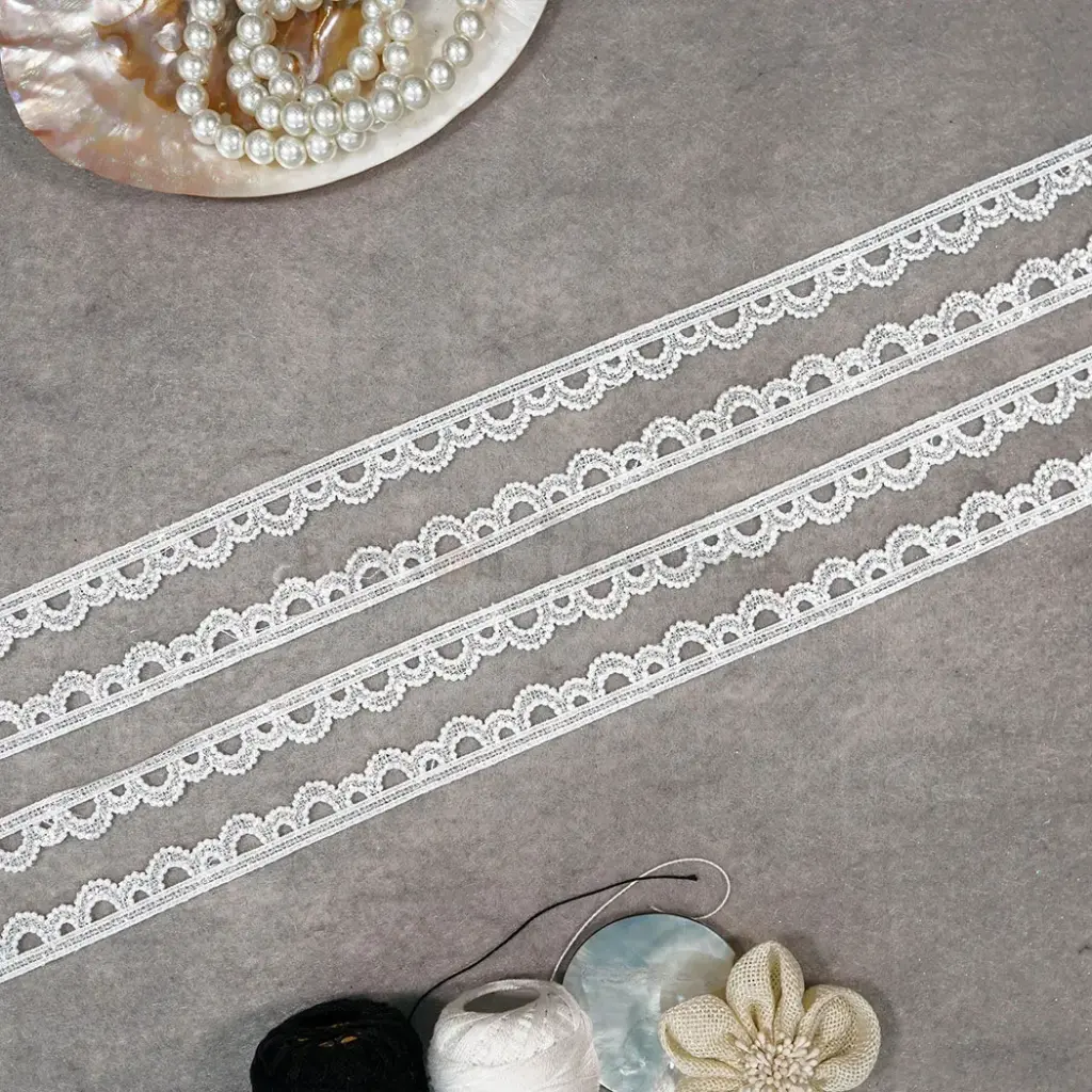 One Side Border Shuttle Sequence Lace