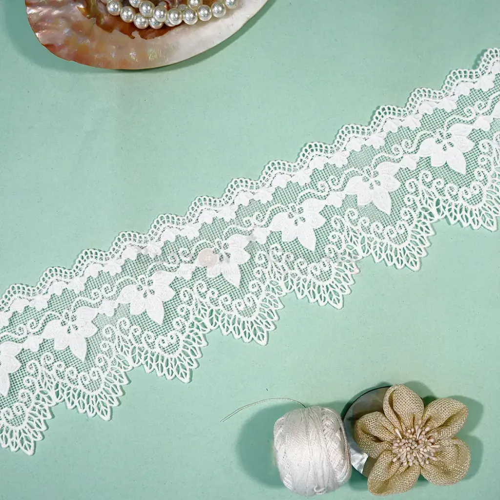 One Side Border Shuttle Net Lace