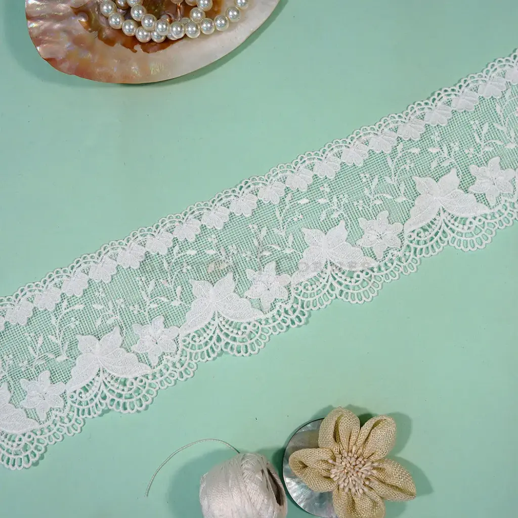 Scallop Border Floral Pattern Net Lace